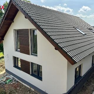 Prodej rodinného domu 168 m² Neuměřice