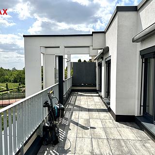 Pronájem bytu 4+kk 114 m&sup2; Praha