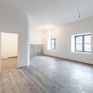 Prodej bytu 3+kk 95 m² Svémyslice