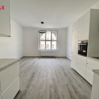 Prodej bytu 3+kk 100 m² Praha