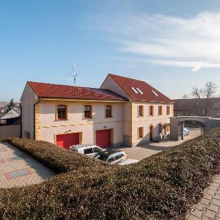 Pronájem kanceláře 156 m² Roudnice nad Labem, 9. května