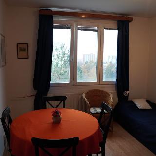 Prodej bytu 1+kk a garsoniéry 41 m² Praha, Zárubova