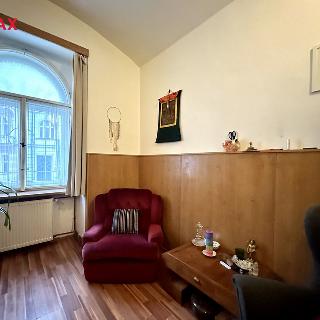 Pronájem bytu 1+kk a garsoniéry 20 m² Praha, Na Zderaze