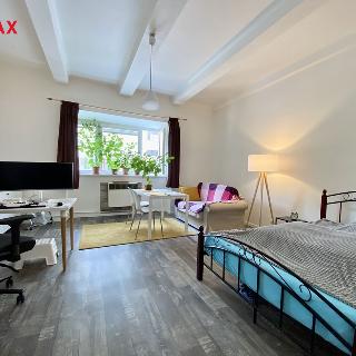 Prodej bytu 1+kk a garsoniéry 35 m² Praha, U vršovického nádraží