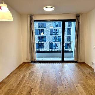 Pronájem bytu 2+kk 59 m² Praha, Vladimíra Kobranova