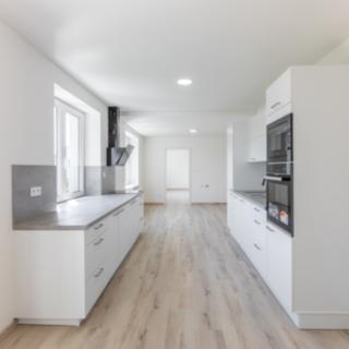 Prodej bytu 3+kk 77 m² Lety
