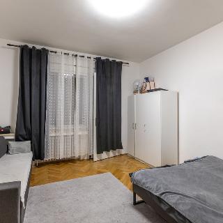 Prodej bytu 1+kk a garsoniéry 29 m² Praha, Purkyňova