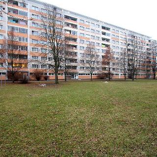 Pronájem bytu 1+kk a garsoniéry 30 m² Pardubice, Jiřího Tomana