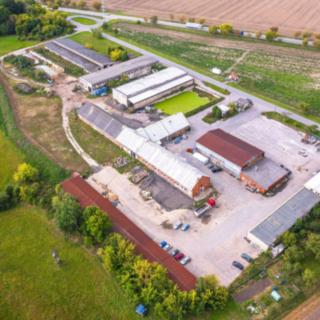 Pronájem skladu 700 m&sup2; Zámrsk