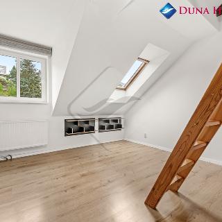 Prodej bytu 2+kk 45 m² Praha, 