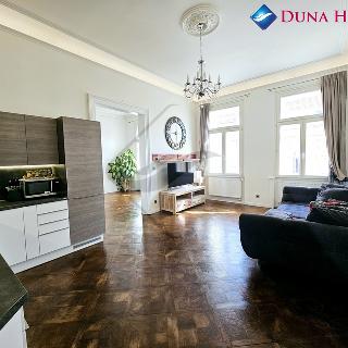 Prodej bytu 2+kk 64 m² Praha, Mánesova