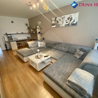 Prodej bytu 3+1 77 m² Praha, Bryksova