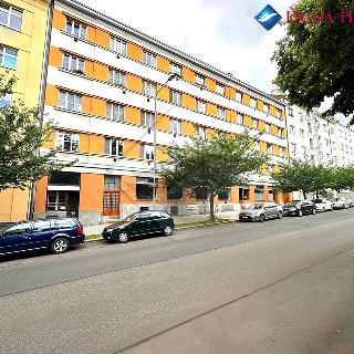 Prodej obchodu 28 m² Praha, Ruská