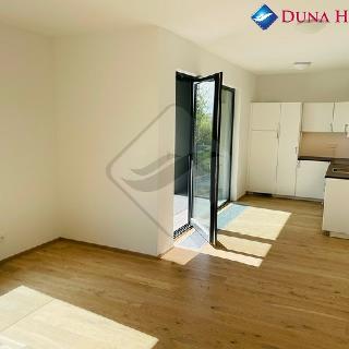 Pronájem bytu 2+kk 66 m² Praha, Sokolova