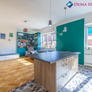 Prodej bytu 2+kk 67 m² Praha, Písecká