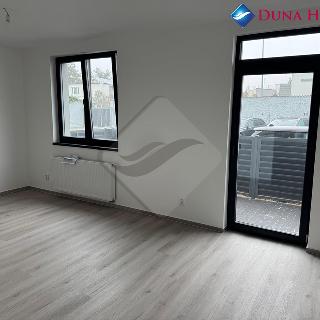 Prodej bytu 3+kk 69 m² Praha, Lačnovská