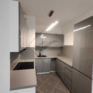 Prodej bytu 2+kk 56 m² Praha, Kardausova