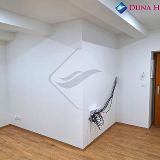 Pronájem bytu 2+kk 35 m² Praha, Spolupráce