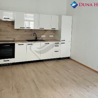 Prodej bytu 2+kk 50 m² Praha, Plzeňská