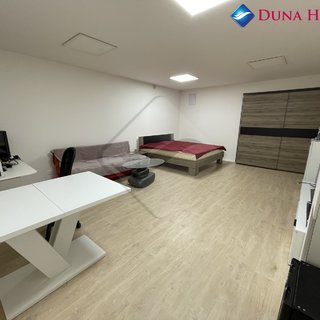 Prodej bytu 1+1 49 m² Praha, Bělohorská