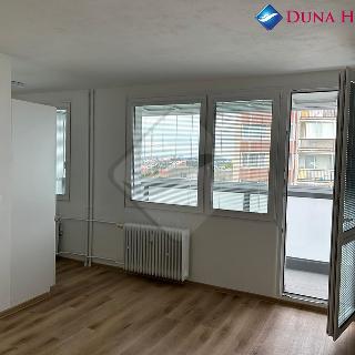 Pronájem bytu 1+kk a garsoniéry 32 m² Praha, Na úlehli