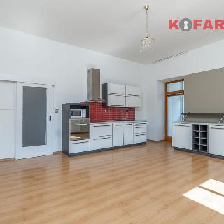 Prodej bytu 2+kk 60 m² Písek, Budějovická