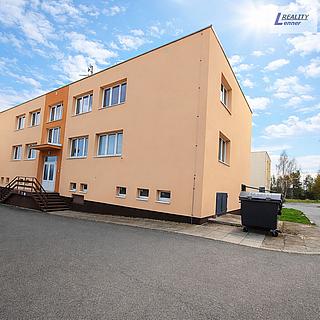 Pronájem bytu 1+kk, garsoniery 33 m&sup2; Bohutín