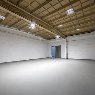 Pronájem skladu 360 m&sup2; Kladruby nad Labem