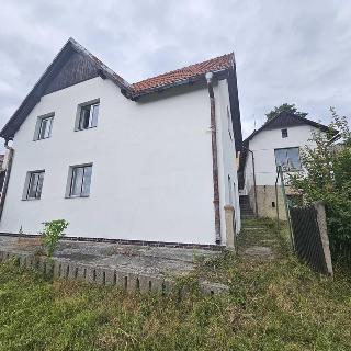 Prodej rodinného domu 205 m² Kamýk