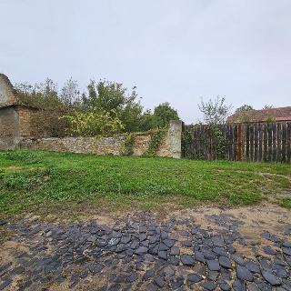 Prodej komerčního pozemku 127 087 m² Budyně nad Ohří, Jana Ziky