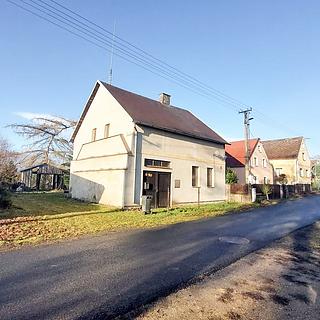 Prodej rodinného domu 150 m&sup2; Libá