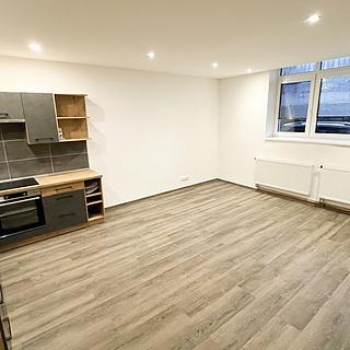 Pronájem bytu 2+kk 59 m&sup2; Cheb