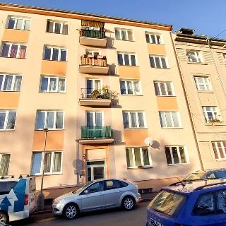 Prodej bytu 2+1 50 m² Cheb, Vrchlického