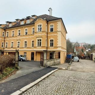 Pronájem bytu 3+1 133 m² Cheb, Mlýnská