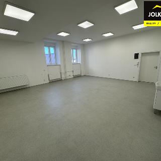 Pronájem kanceláře 53 m² Opava, Solná