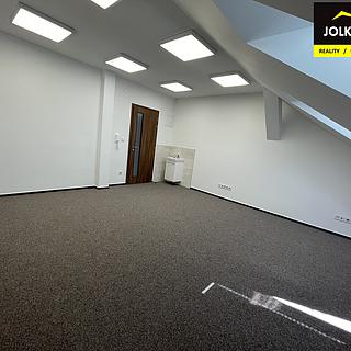Pronájem kanceláře 27 m&sup2; Opava