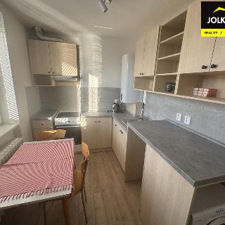 Pronájem bytu 2+1 44 m² Opava, Pekařská