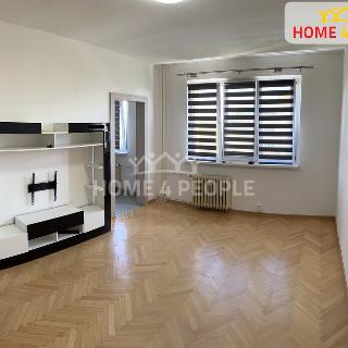 Pronájem bytu 2+1 54 m² Chomutov, Václavská