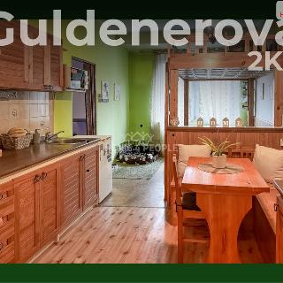 Prodej bytu 2+kk 43 m² Plzeň, Guldenerova