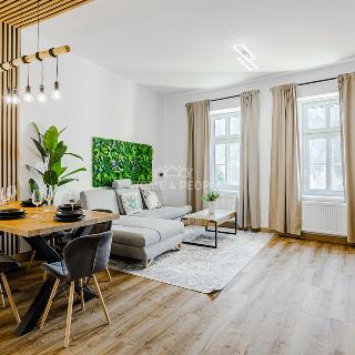 Prodej bytu 3+1 80 m² Karlovy Vary, Nebozízek