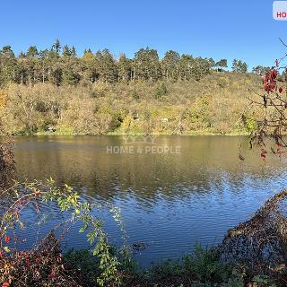 Prodej stavební parcely 1 334 m² Zadní Třebaň, Pod Chybou