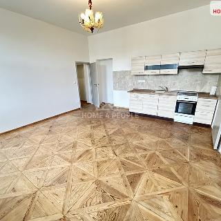 Prodej bytu 2+kk 52 m² Praha