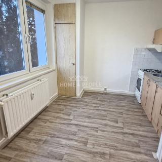 Pronájem bytu 1+1 31 m² Brno, Kubíčkova