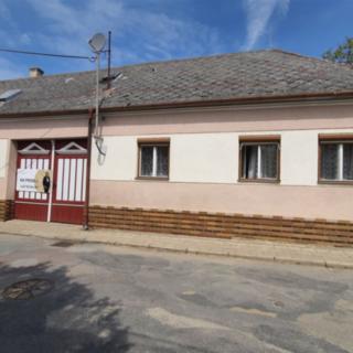 Prodej rodinného domu 850 m² Lančov