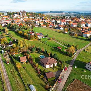 Prodej stavební parcely 1311 m&sup2; Besednice