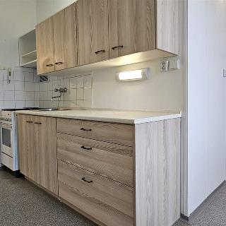 Pronájem bytu 3+1 75 m² Brno, Musorgského