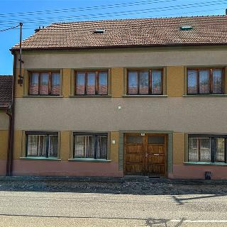 Prodej rodinného domu 278 m² Orlovice