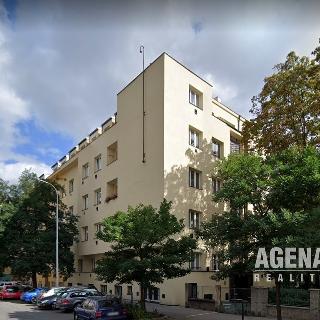 Prodej bytu 1+1 43 m² Praha, Petra Rezka