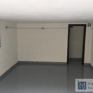 Prodej garáže 23 m² Ostrava, Tichá