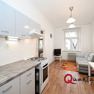 Pronájem bytu 2+kk 48 m&sup2; Praha
